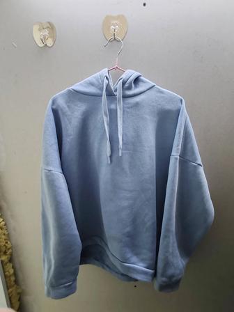 Продаю толстовку