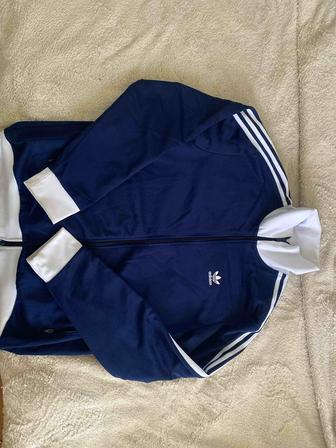 Ветровка Адидас