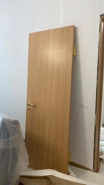 Продам межкомнатные деревянные двери б/у