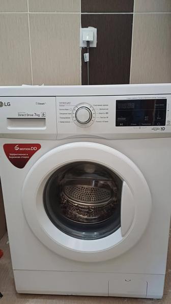Продам стиральную машину LG 7 кг