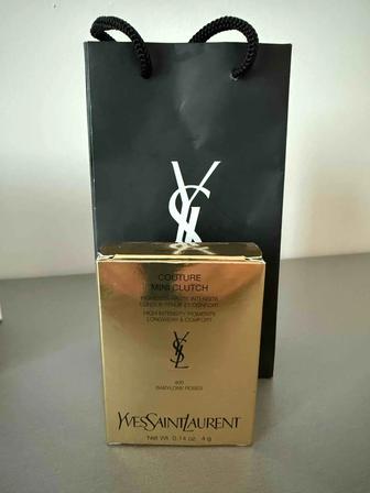 Yves Saint Laurent тени прессованные Couture Mini Clutch 400 Babylone Roses