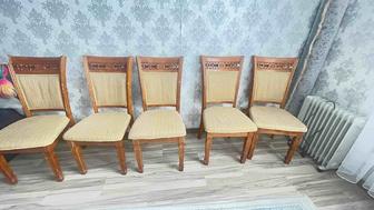 Стуля и стол