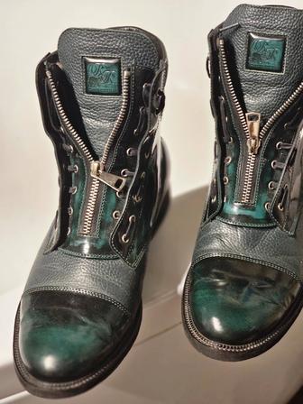 Продам ботинки натуральная кожа