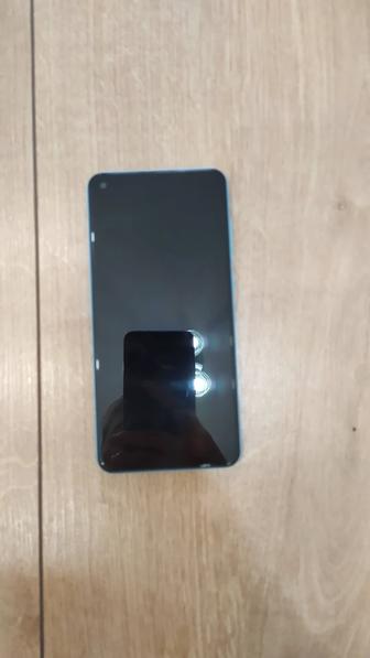 Продам телефон