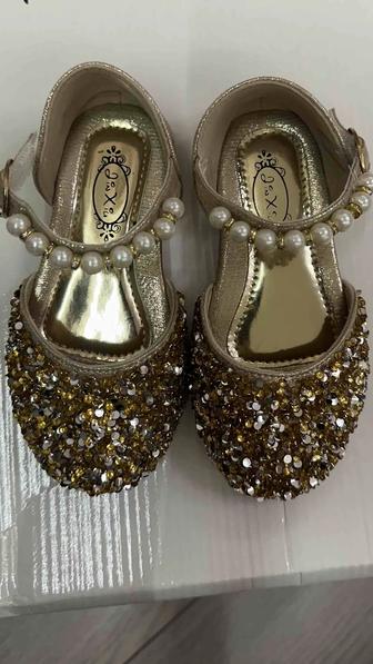 Продам туфли