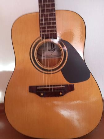 Гитара акустическая