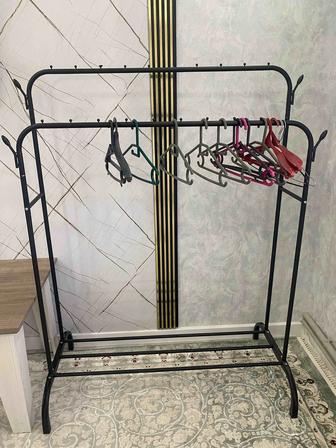 Вешалка для одежды