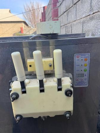 Мороженое аппарат фрезер