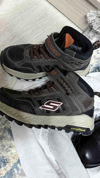 продам ботинки