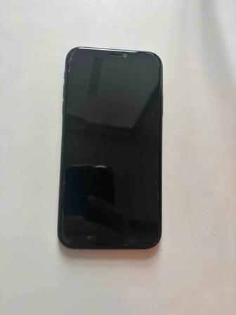 Продам айфон 11