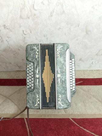 Продам гармонь беларусь