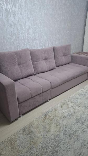 Продам диван б/у в хорошем состоянии. Длина 2, 56 м