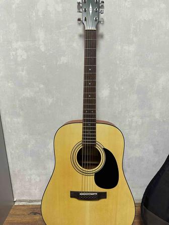 Продам гитару cort Ad810