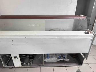 Продам ветриный холодильник полностью рабочий, продаю в связи закрытием