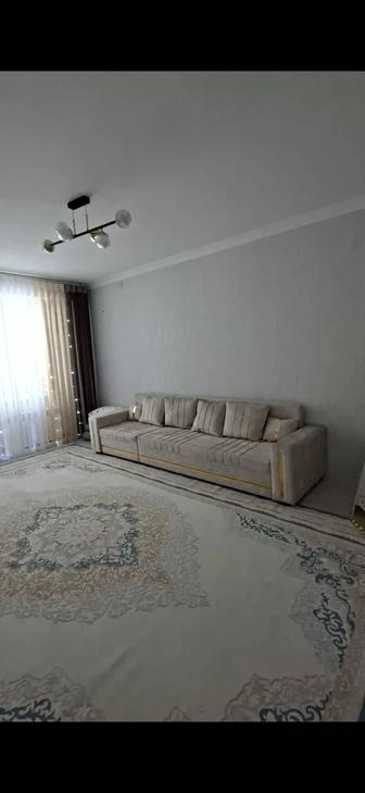 Диван сатылады