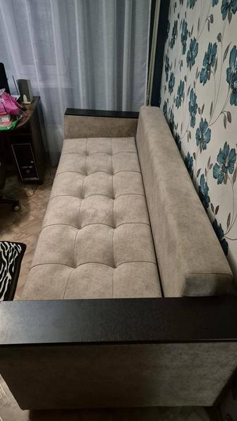 Продам раскладной диван