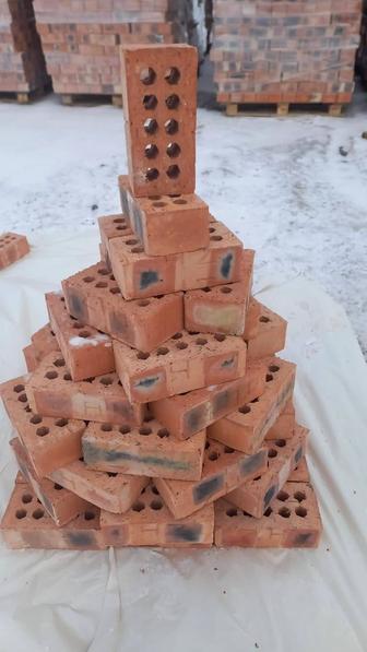 Продам кирпич