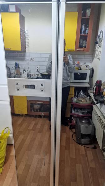 Срочно недорого продам холодильник Сайд бай сайд