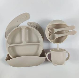 Детская посуда (новая!) Silicone baby set