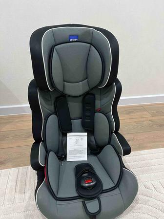 Продам детское автокресло