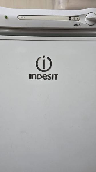 Продам Идеальный, Надежный Холодильник Indesit (No Frost) - Белый, Рабочий!