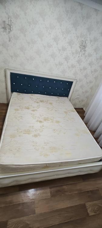 Продам кровать б/у в отличном состоянии