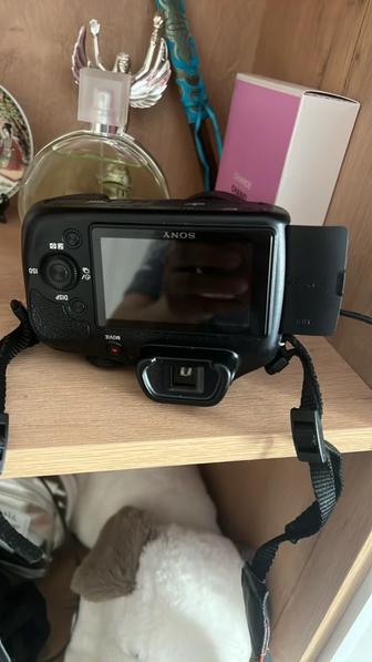 Продается фотоаппарат Sony a 3500 с байонетом Е с матрицей APS-C