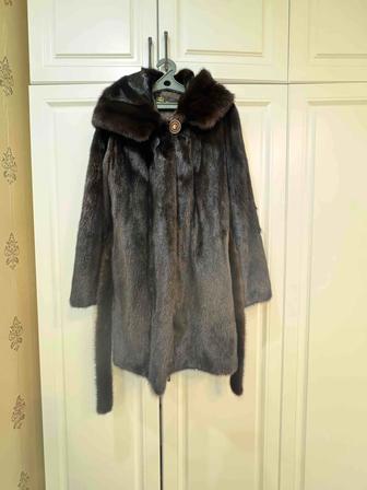 Продам норковую шубу