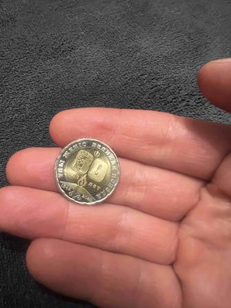 Продаю Юбилейную монету 200 тг