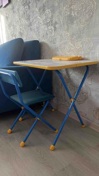 Парта со стулом