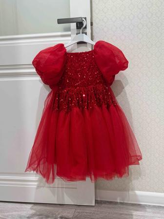 Продам детское платье