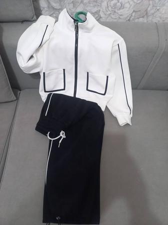 Спортивные костюмы