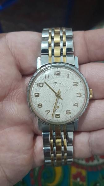 Продам часы советские Победа