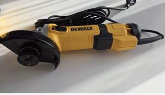 Болгарка ) Шлифмашина угловая DeWalt DWE4257