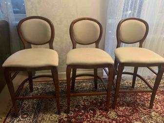 Продам барные стулья 4 шт.