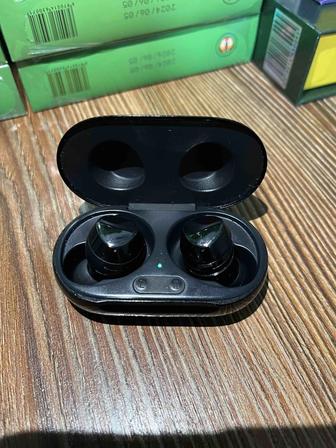 Наушники bluetooth Samsung galaxy buds