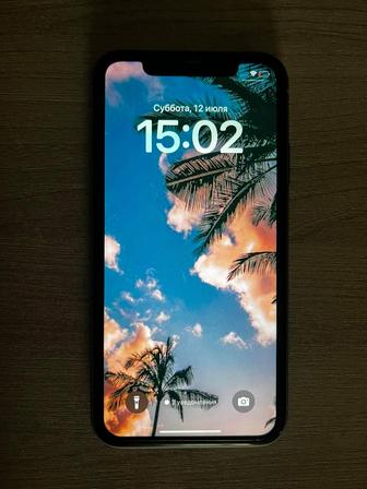 Продам телефон айфон 11