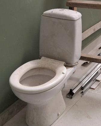 Продам рабочий унитаз