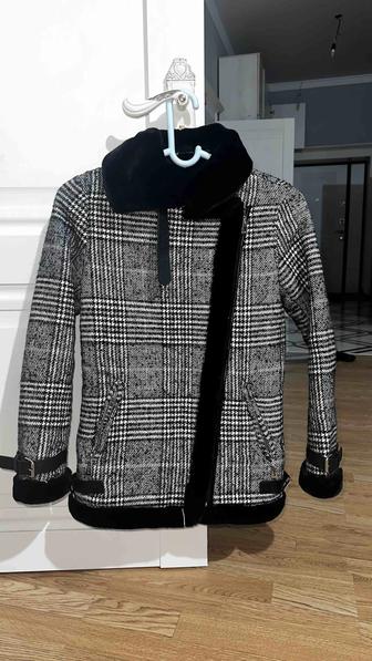 Пальто демисезонное новое