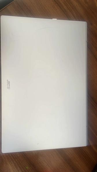 Acer Aspire 3 A315-44P Ryzen 7 / 16GB / SSD 512256 / Full HD