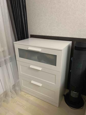 Продаются белые комоды от IKEA хорошего качества