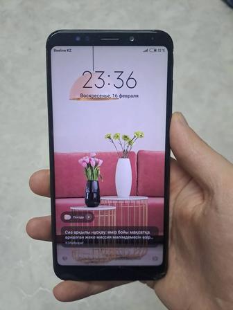 Смартфон Xiaomi Redmi 5 Plus