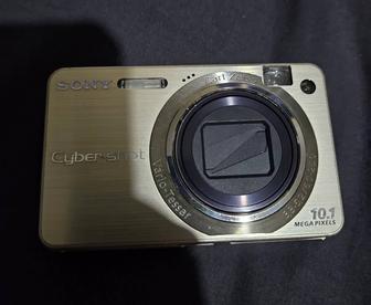 Цифровой фотоаппарат Sony Cuber-shot