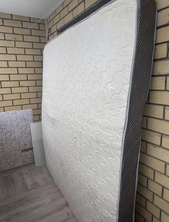 Продам матрас