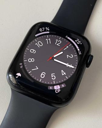 Продам часы Apple watch 7 45 мм