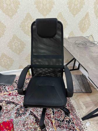 Стол и кресло компьютерное