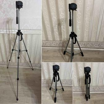 Штатив Tripod Continent для камеры (б/у) в хорошем состоянии