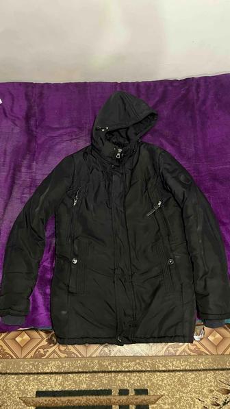 Зимняя куртка с капюшоном (мужская)