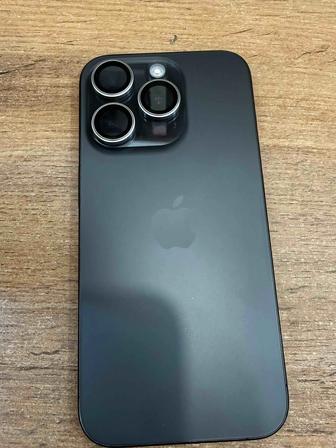 айфон 15 про акб 93