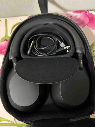 Продам Sony WH-1000XM5 Идеальное состояние